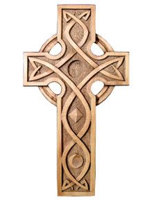 Croix inspirée de motifs celtes